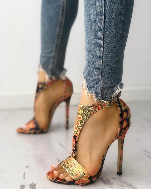 Peacock Feather Print T-Strap Thin Heeled Sandals