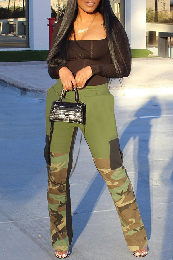 On-Trend Camouflage Paneled Pocket Straight Leg Trousers