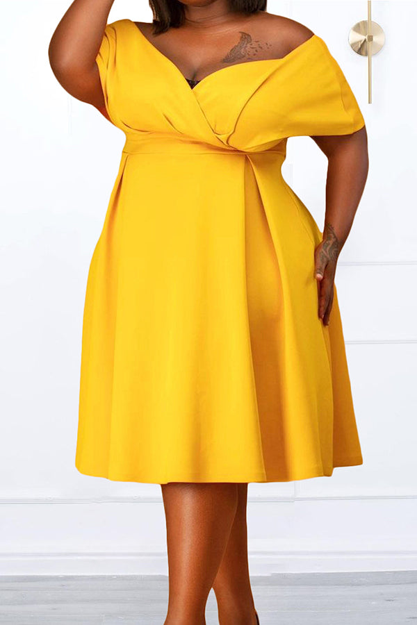 Sexy Solid Color Off Shoulder Pleated A-Line Midi Dress