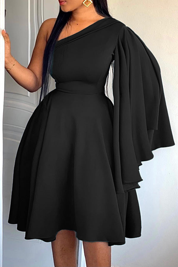 Elegant One Shoulder Solid Color Flare Sleeve A-Line Midi Dress