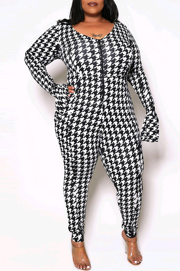 Sexy V-Neck Houndstooth Print Plus Size Zip Jumpsuit