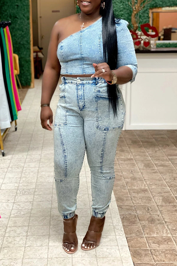 Plus Size Knock-out Denim One Sleeve Top & Jeans Set