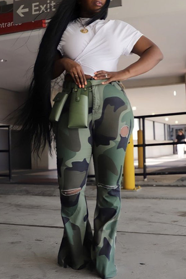 Solid Color Tee & Camo Ripped Flared Jeans Set