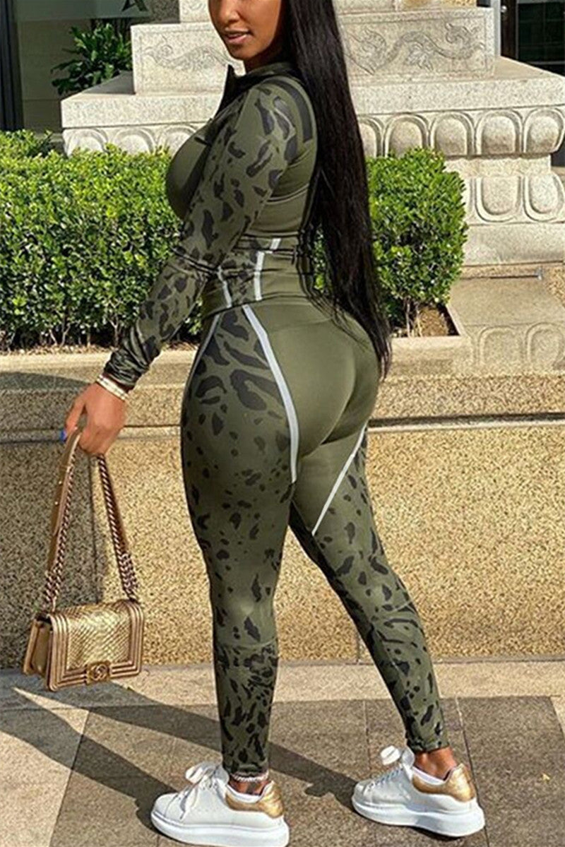 Plus Size Fashion Sports Camouflage Print Hooded Long Sleeve Two-Piece Set