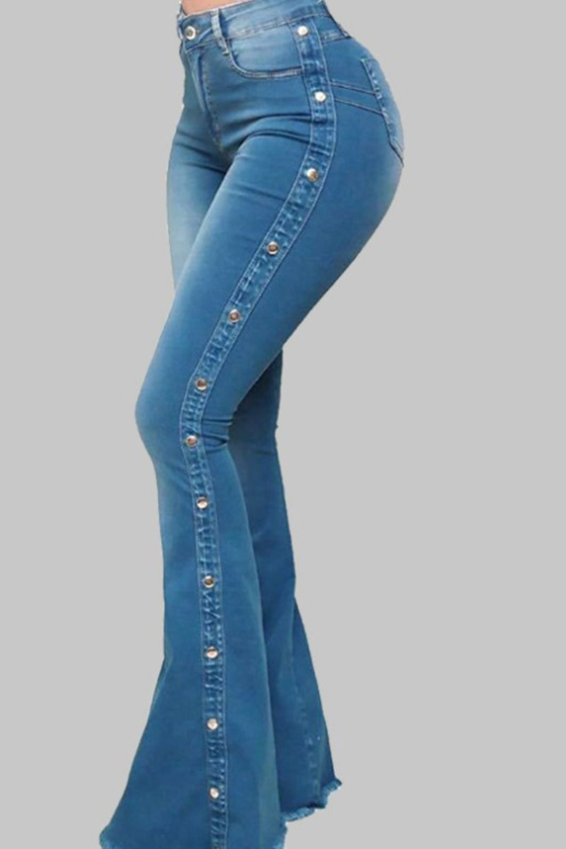 Plus Size Solid High Waist Mopping Flare Jeans