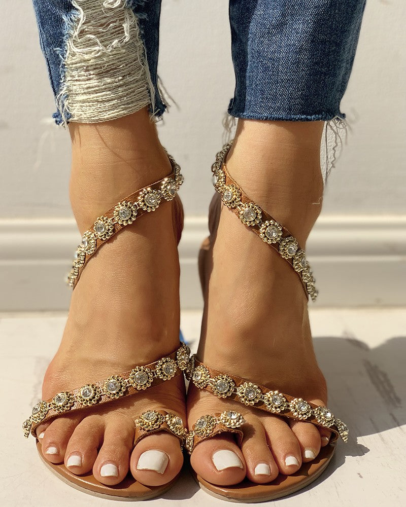 Studded Detail Toe Ring Flat Sandals